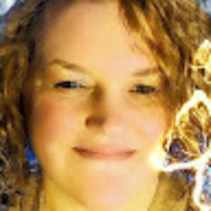 Meet your Posher, Lynda